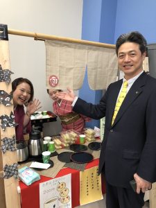 夏野射水市長もご来店